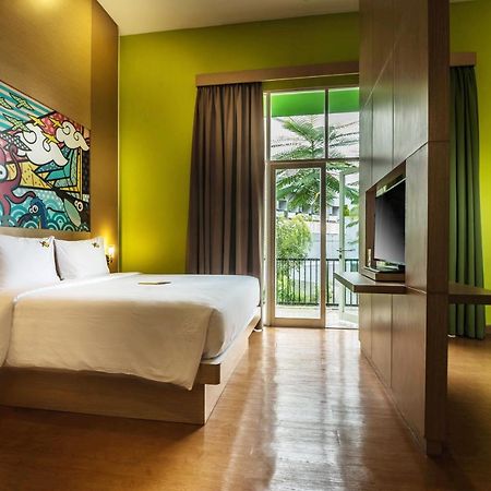 Maxonehotels At Resort Makassar Luaran gambar