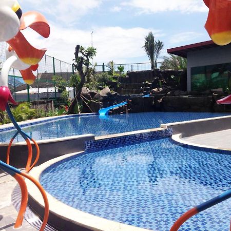 Maxonehotels At Resort Makassar Luaran gambar